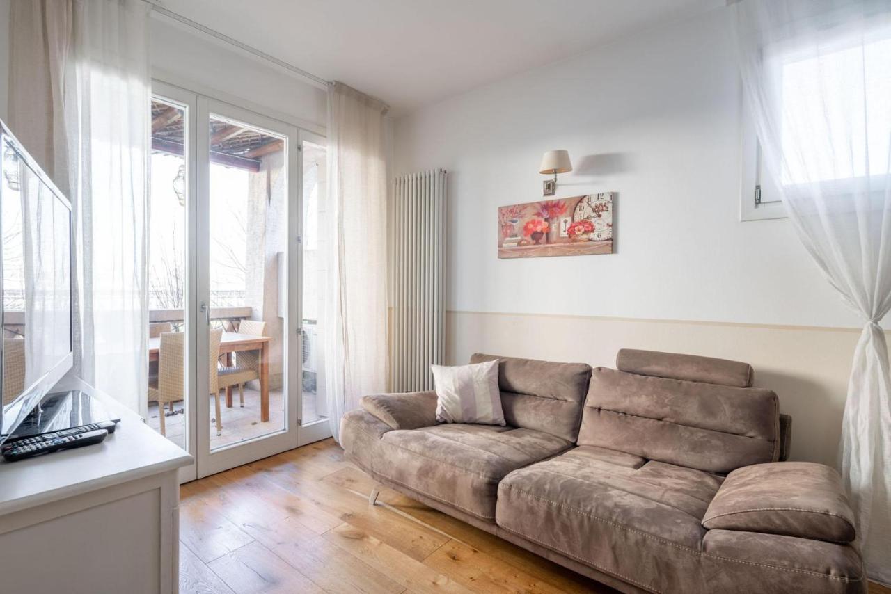Immobiliare Jvl - Cascina Del Mar Apartment